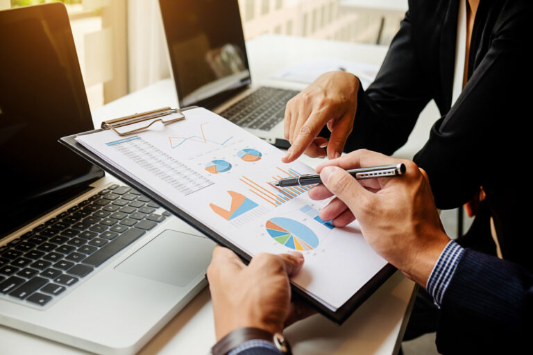 workplace-results-professional-report-accounting | Houlihan Capital